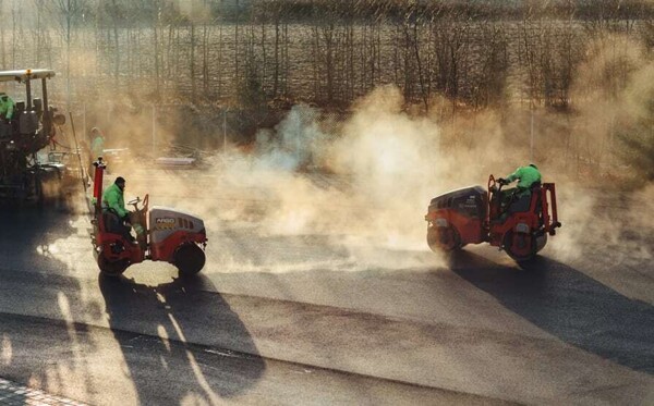 Norway Leads Electric Vehicle Adoption Amid Challenges