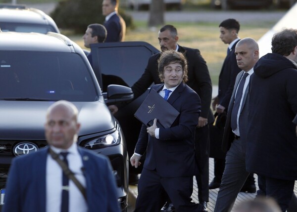 Argentinian President Milei to Travel to Oslo for Nobel Peace Prize Ceremony