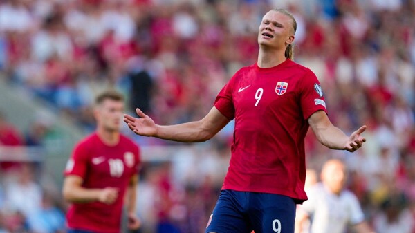 Холланд начинает в начале турнира для молодежи